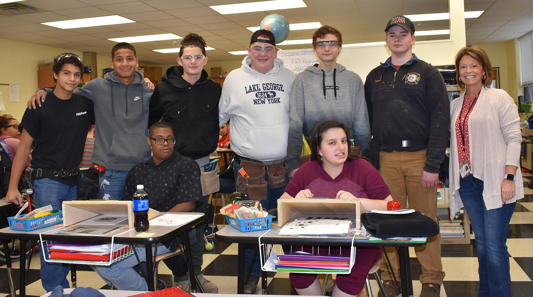 CTI Students Build Writing Boards for OT Sessions/Pegasus Class